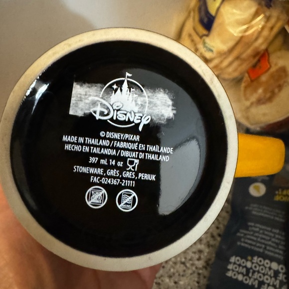NWOT Disney Coco coloring changing Mug - Picture 4 of 7